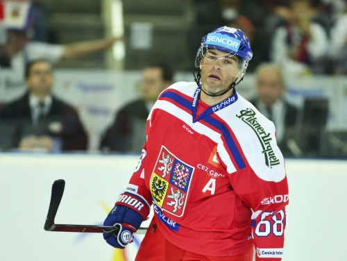 Čehijas hokeja leģenda Jāgrs iekļauts sastāvā pasaules čempionātam