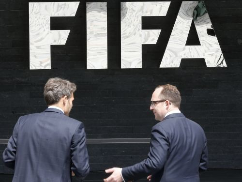 Īrijas FA prezidents: "FIFA notikumi izskatās kā no mafijas filmas"