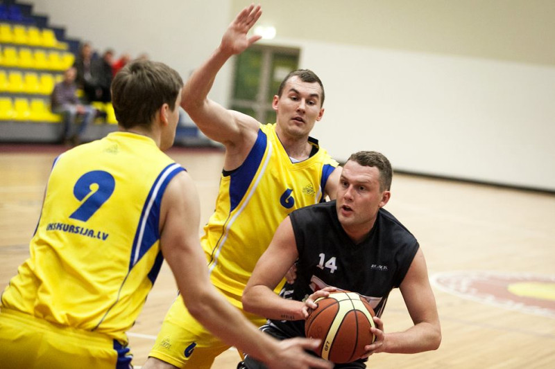 Aicina pieteikties Jelgavas atklātajam čempionātam basketbolā