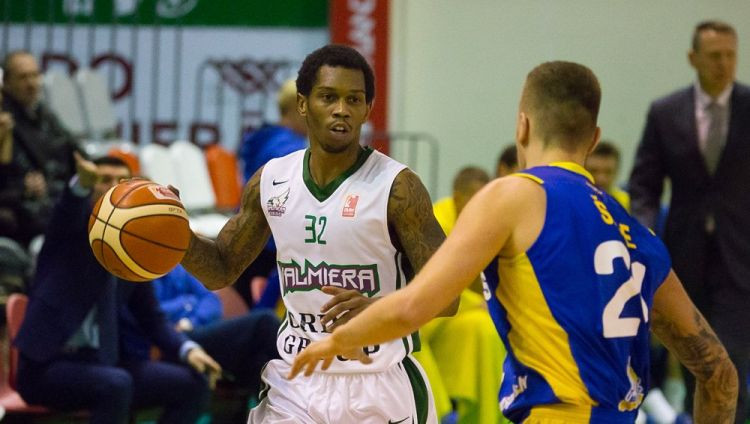 "Valmiera" papildlaikā aptur "Ventspils" LBL uzvaru sēriju, Pitsam 24+9+7