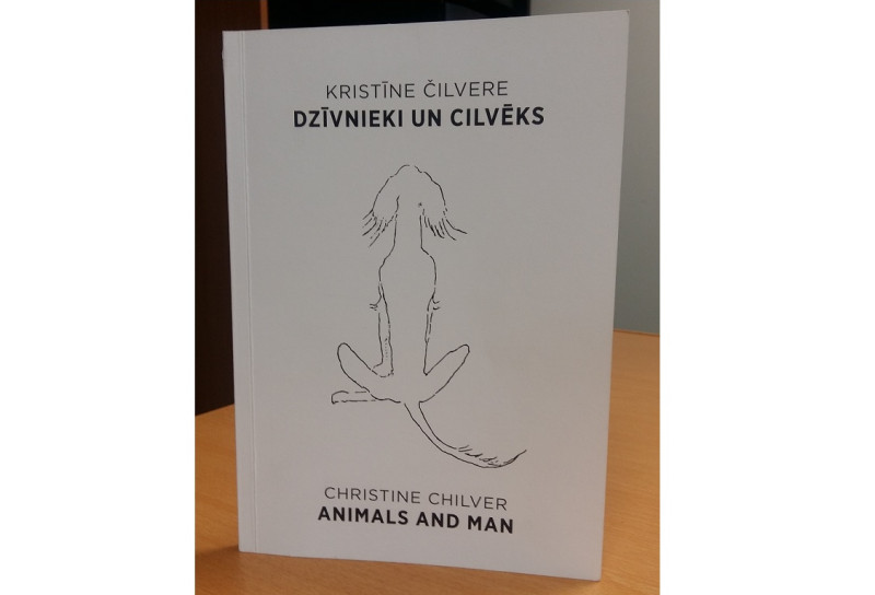 Rīgas skolas un bibliotēkas dāvinājumā saņems Kristīnes Čilveres grāmatu “Dzīvnieki un cilvēks”