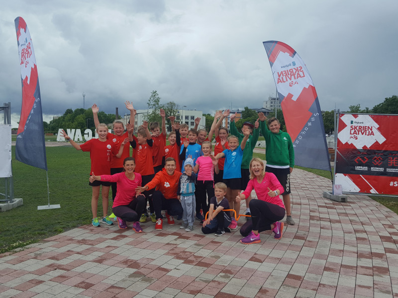 Vadošie Latvijas skrējēji prezentē jauno Jelgavas pusmaratona trasi