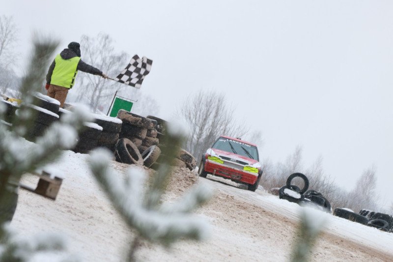 Upesciema ziemas folkreisa un autokrosa posms pārcelts uz 14. janvāri