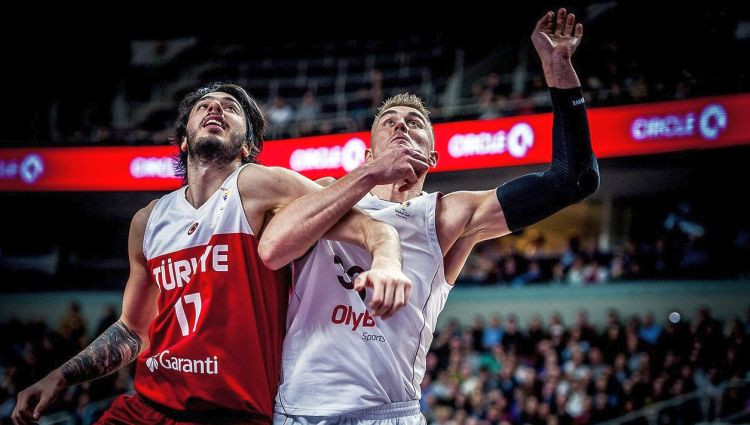Latvijas izlase FIBA pasaules rangā veic divu vietu kāpumu