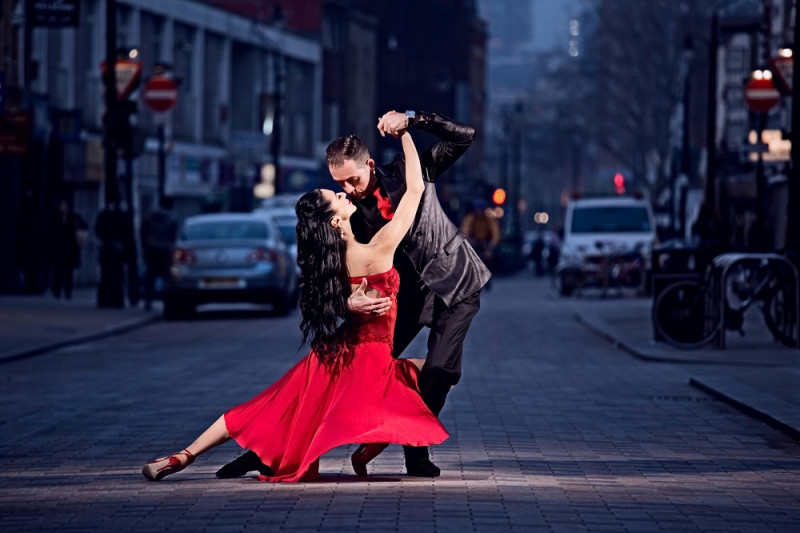 Rīgā top unikāls starptautisks tango šovs “Una Noche. Tango De Buenes Aires”