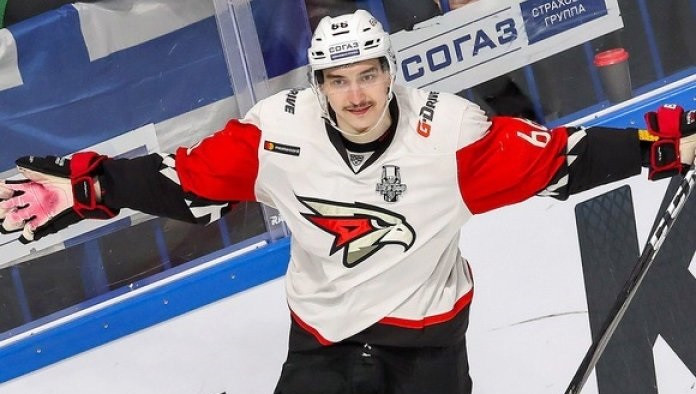 Par vienu no Hārtlija "Avangard" līderiem Mihejevu interesējas trīs NHL klubi