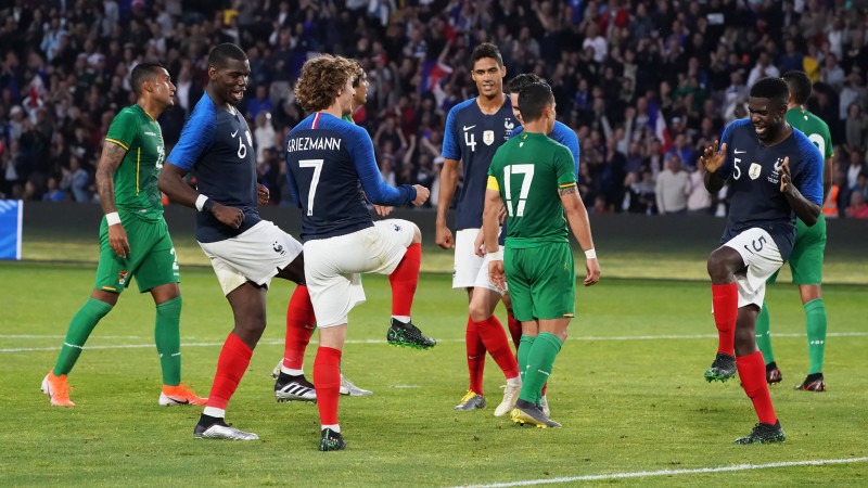 Francija droši pieveic Bolīviju, Luksemburga minūtes laikā atspēlē 1:3 deficītu