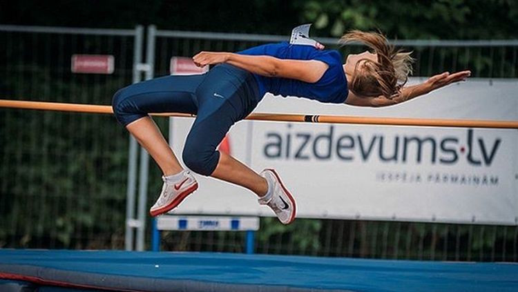 Septiņcīņas sportiste Savicka pēc četrām disciplīnām ieņem 16.vietu Eiropas U-20 čempionātā