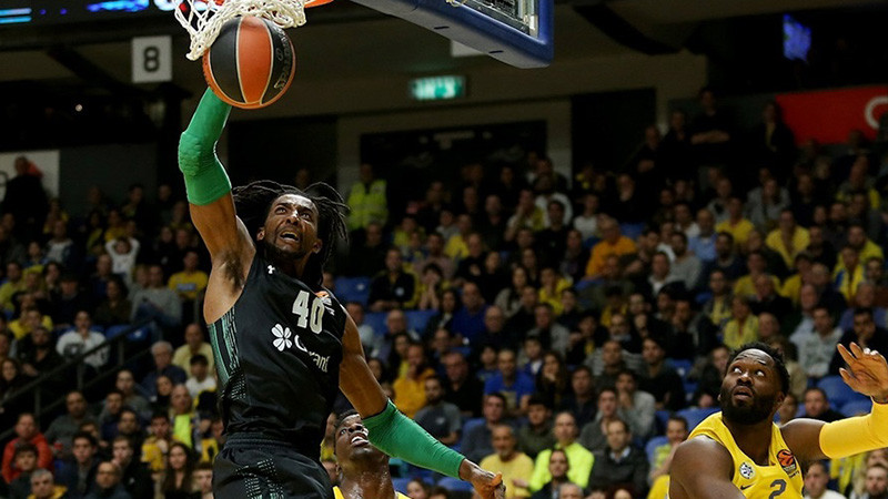 Bertāna un Timmas pārstāvētajā komandā spēlēs NBA danku konkursa čempions