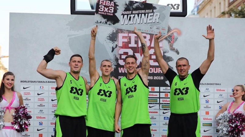 Rīgas "Ghetto" Grīziņkalnā notiekošo 3x3 "Challenger" turnīru iesāk ar divām uzvarām
