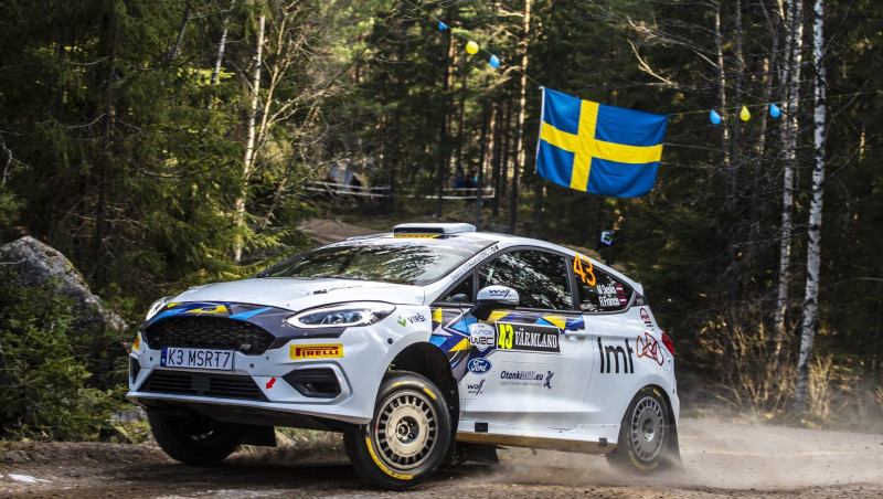 Sesks Zviedrijas WRC rallija junioru ieskaitē pēc pirmās dienas otrais
