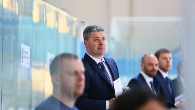 Koronavīrusa dēļ Tambijeva vadītā "Admiral" KHL nespēlēs, paziņo Primorskas dome