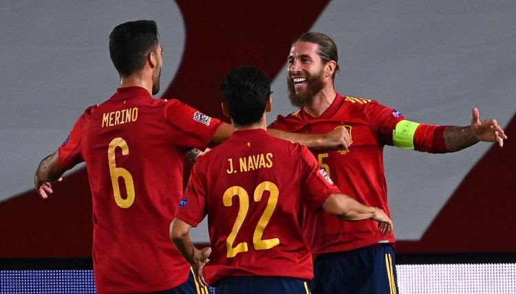 Ramosam divi vārti Spānijas uzvarā, Vācija joprojām bez uzvarām Nāciju līgā