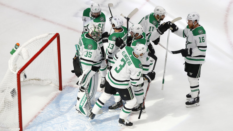 "Stars" izvirzās vadībā, fināla pirmos vārtus gūst NHL vēl neiemetis aizsargs