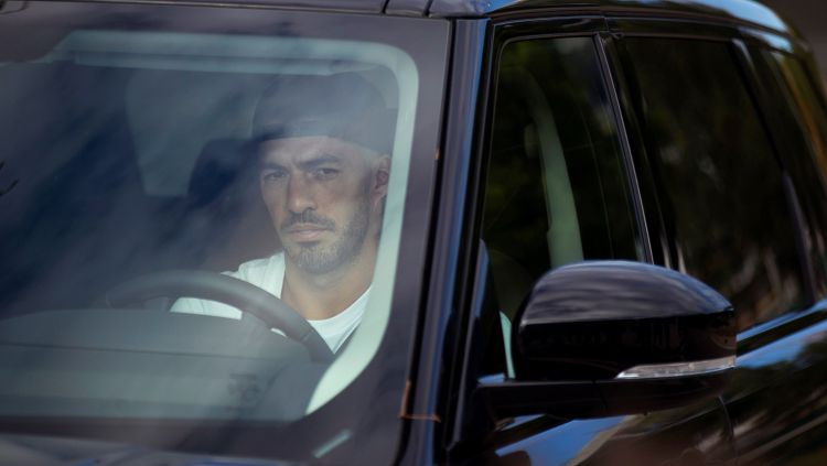 Svaress ar asarām acīs atstāj "Barcelona", Semedo oficiāli nonāk "Wanderers"