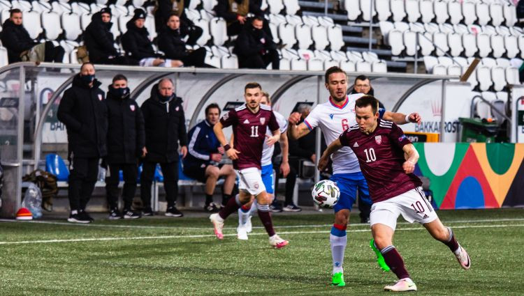 Futbola izlase pēc pirmās uzvaras Nāciju līgā un Kazakeviča vadībā