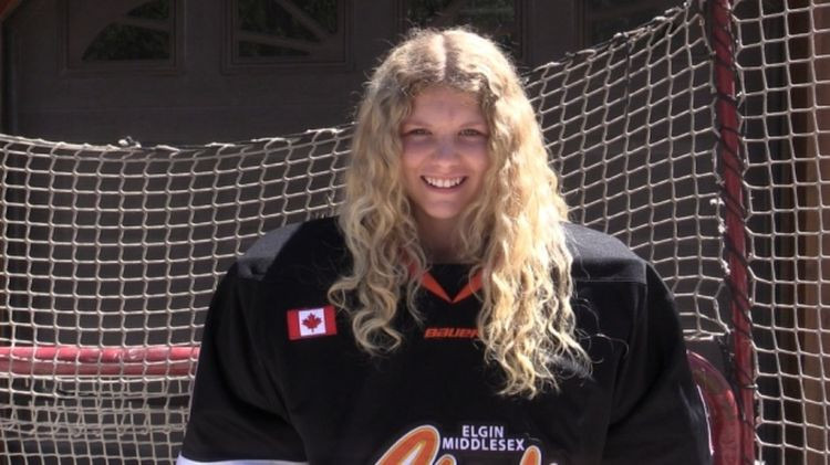 Ontārio Hokeja līgas draftā pirmoreiz vēsturē izvēlas meiteni