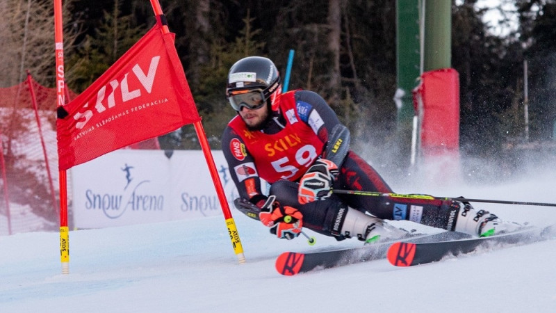 Baltijas kausā Itālijā noskaidroti Latvijas čempioni milzu slalomā ar PK Top30 kalnu slēpotājām