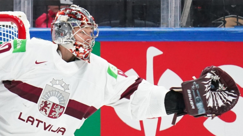 IIHF spēka rangā Latvijas hokeja izlase noslīd par piecām vietām zemāk