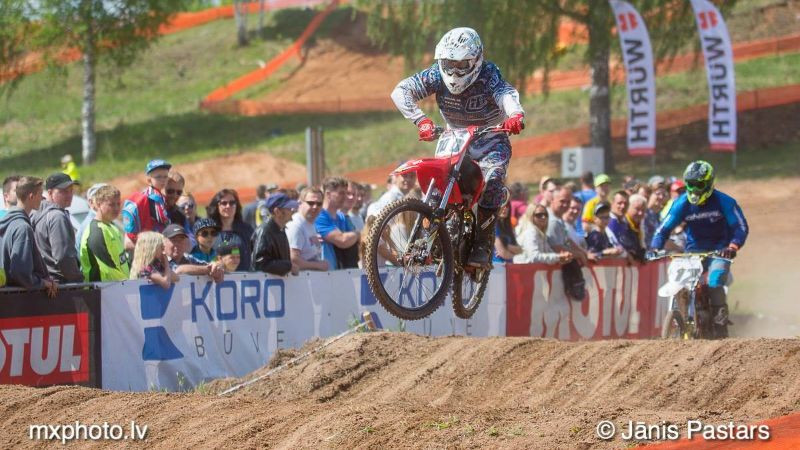 Ar Aināra Karro triumfu noslēdzies Zelta mopēda čempionāts Grobiņā