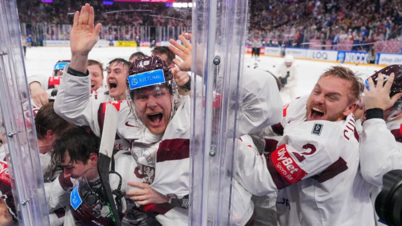 Latvijas hokeja izlase PČ noslēgumā saglabā vislabāko spēli mazākumā