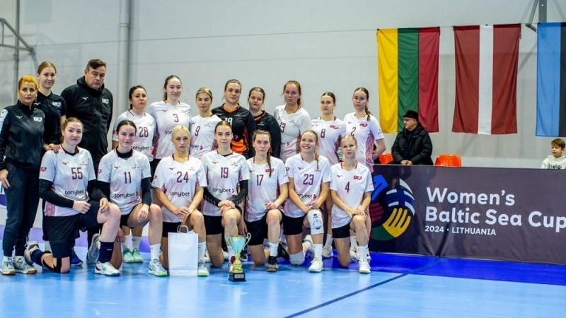 Latvijas sieviešu handbola izlase pārbaudes spēļu turnīru Lietuvā noslēdz bez panākumiem