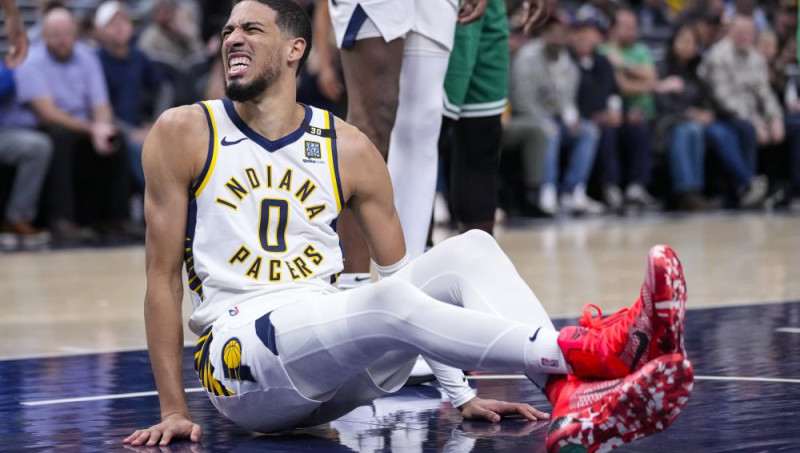 ''Pacers'' līderis Halibērtons traumas dēļ nespēlēs vismaz divas nedēļas