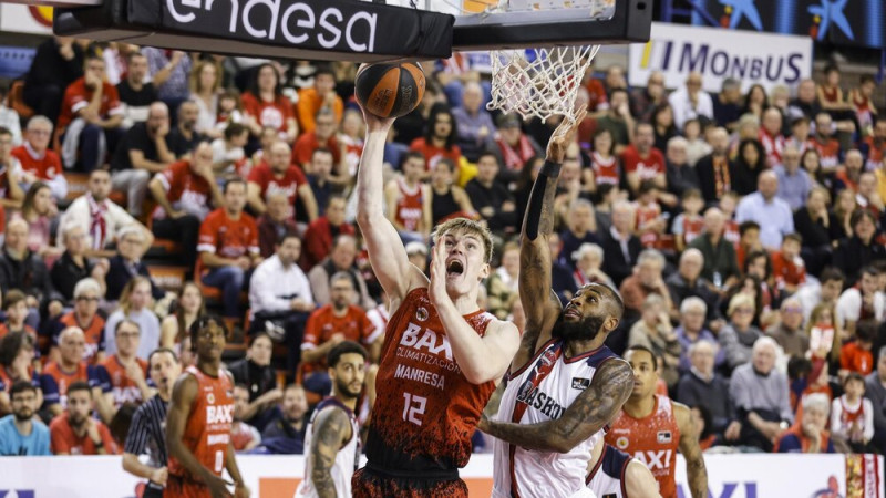 Šteinbergam uzvaras metiens, Gražulim 15, Šķēlem un Miškam double-double