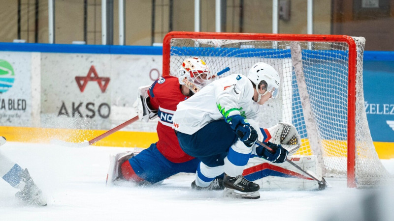 Pasaules U20 meistarsacīkstes iesākas ar austriešu un skandināvu uzvarām Bledā