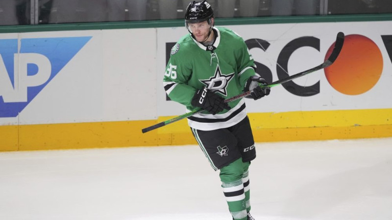 Avs ĢM plēš matus – Rantanens ar ″hat-trick″ 12 minūtēs nogremdē bijušo komandu