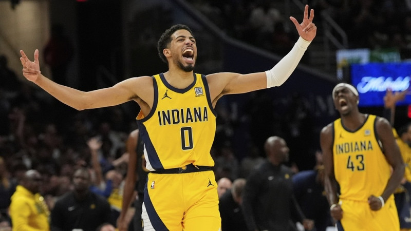 ''Pacers'' noslēdz ''Cavaliers'' sezonu, neapturamais Jokičs neglābj ''Nuggets'' no zaudējuma