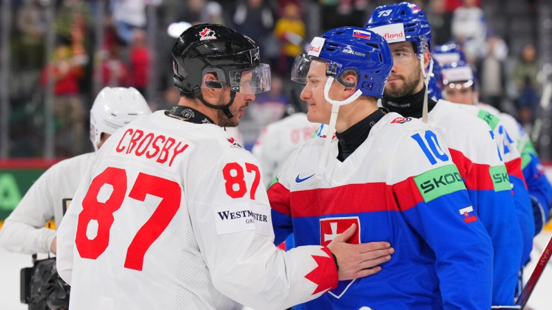 Slovāku uzbrucējs Sīkora: "Krosbijam pateicu, ka bija gods pret viņu spēlēt"