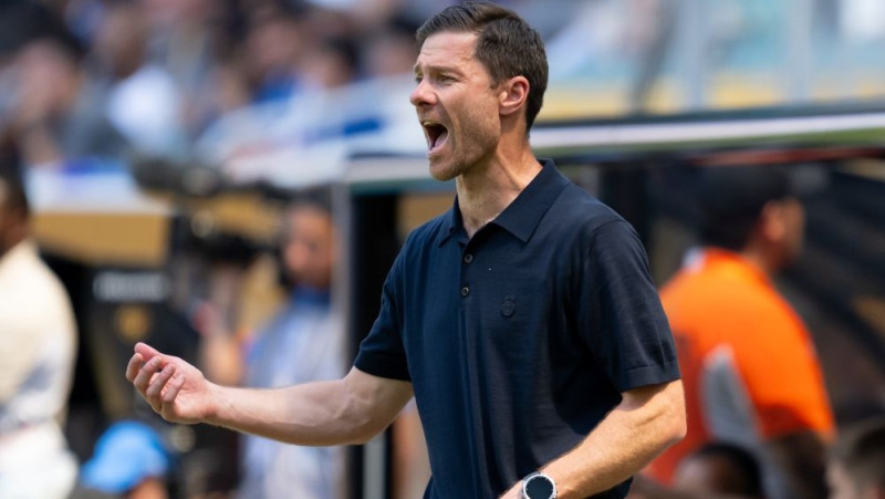 Valverde iznieko iespēju izraut uzvaru Alonso debijā