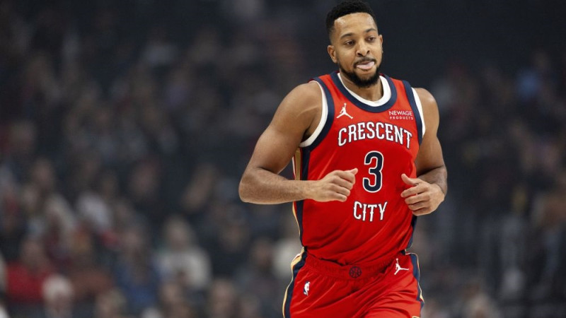 NBA ″pagraba″ komandu maiņa: Makkolums pārceļas uz Vašingtonu