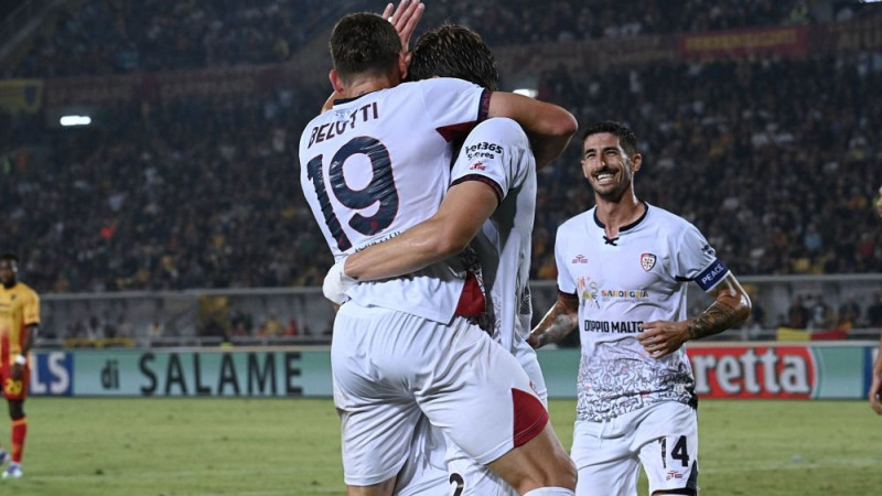 Beloti ar diviem precīziem sitieniem kaldina "Cagliari" uzvaru viesos