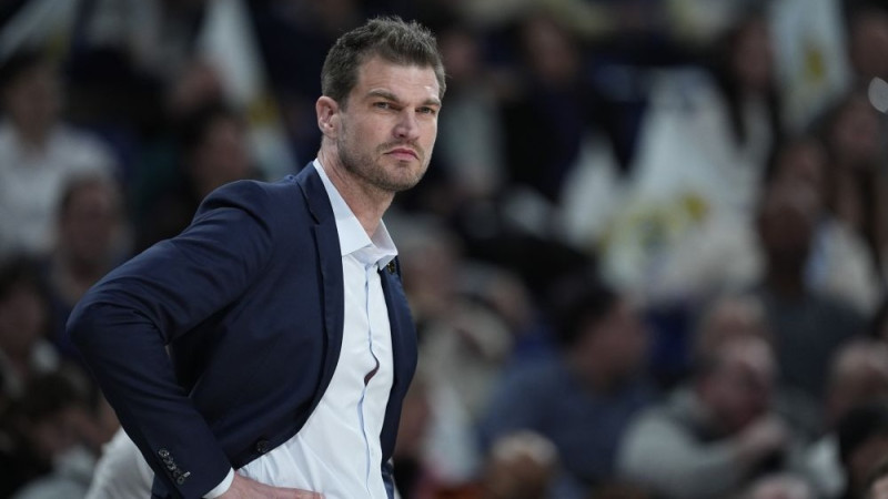 No azartspēļu skandālā ierautā Bilapsa rokām "Trail Blazers" stūri pārņem Spliters