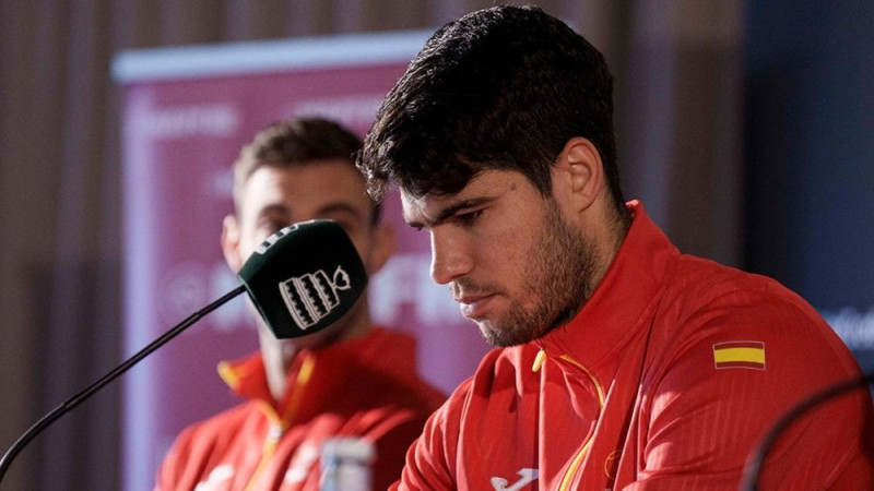 Smags trieciens Spānijai: Alkarass nepiedalīsies Deivisa kausa izšķirošajos mačos