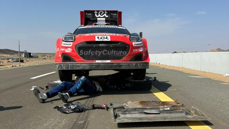 "M-Sport" vadītājs: "Tas būtu pasakas cienīgs iznākums, ja Sesks tiktu līdz finišam"