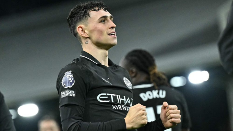 "Fulham" varonīgi atspēlējas, bet punktu no "City" nepaņem