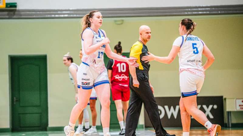 Kate Vilka, Anna Liepiņa met tālmetienus un dominē "Lietuvas Čikāgā"