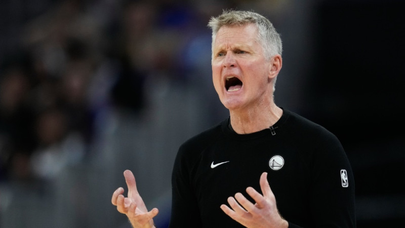 Porziņģa treneris ar savu ierosinājumu nonāk NBA viedokļu krustugunīs
