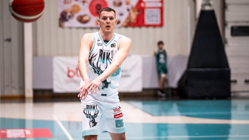 Buki aizlec pretī pirmajai play-off uzvarai, "Bauskai" panākums nāk ne tik viegli