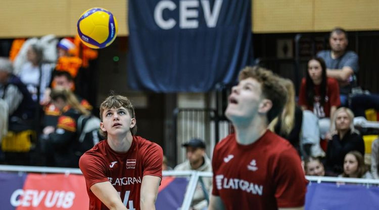 Latvijas U18 volejbolisti visos setos izsēj pārsvaru un Siguldā zaudē arī Beļģijai