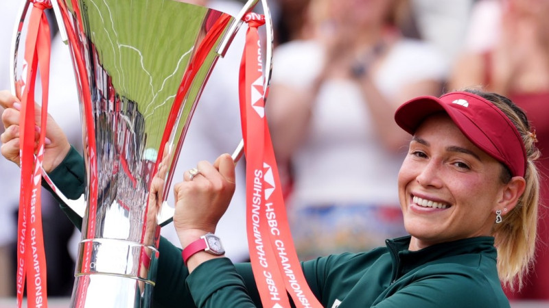 Vekiča aptur Radukanu un izcīna karjeras piekto WTA titulu